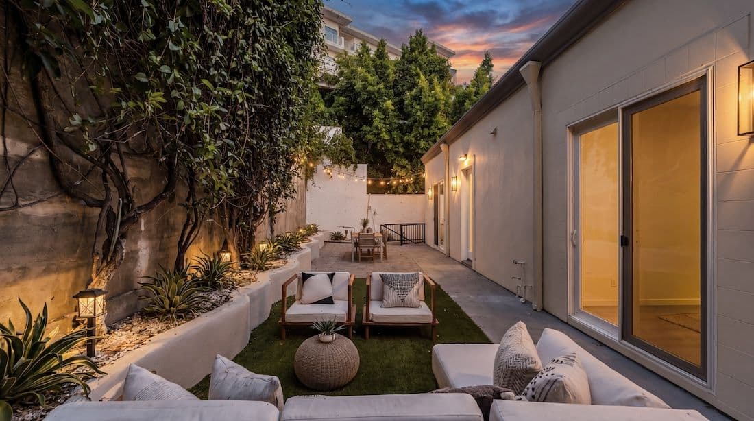 1969 Curson Pl, Los Angeles, CA 90046
