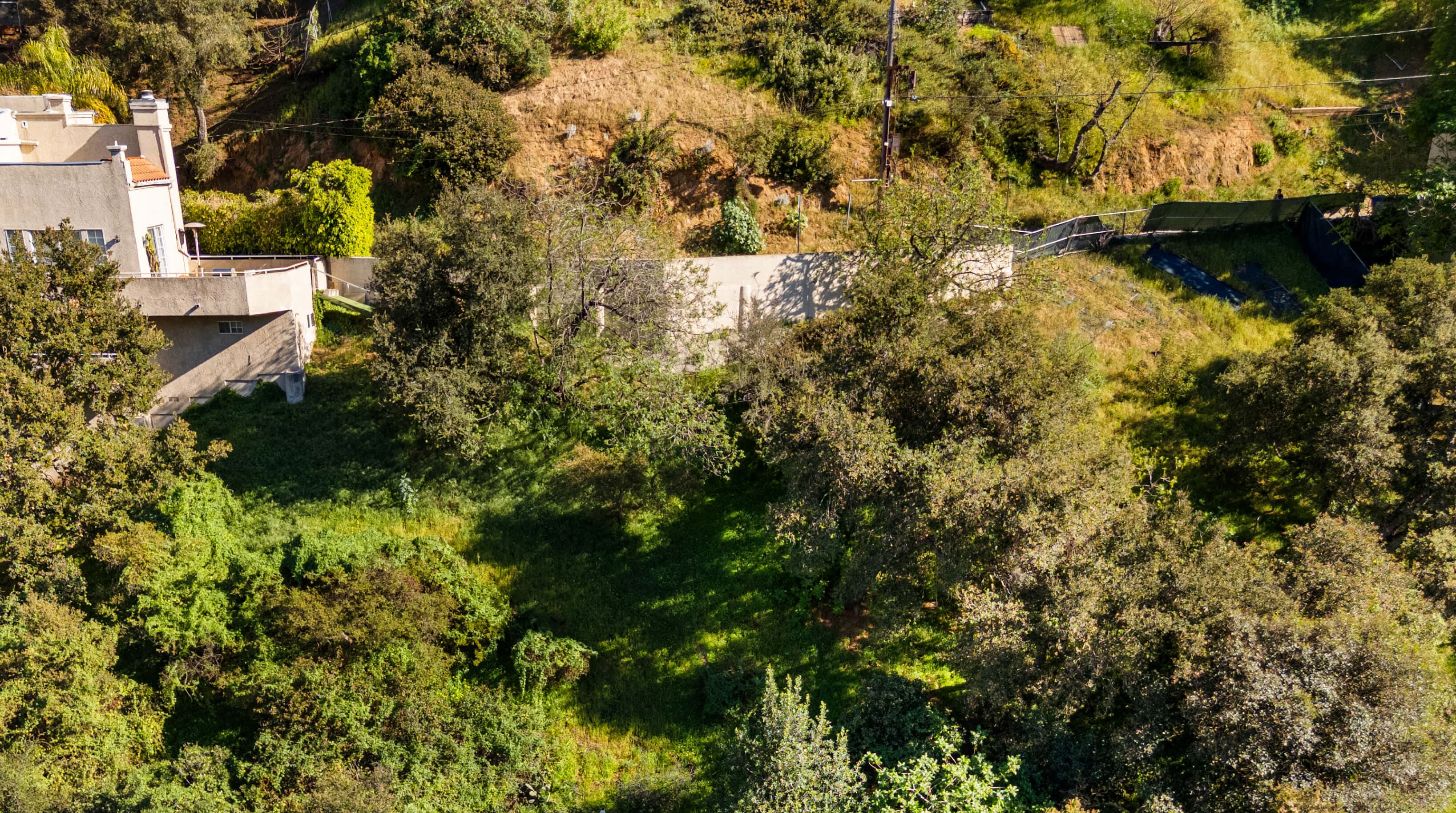 2123 Groveland Dr, Los Angeles, CA 90046